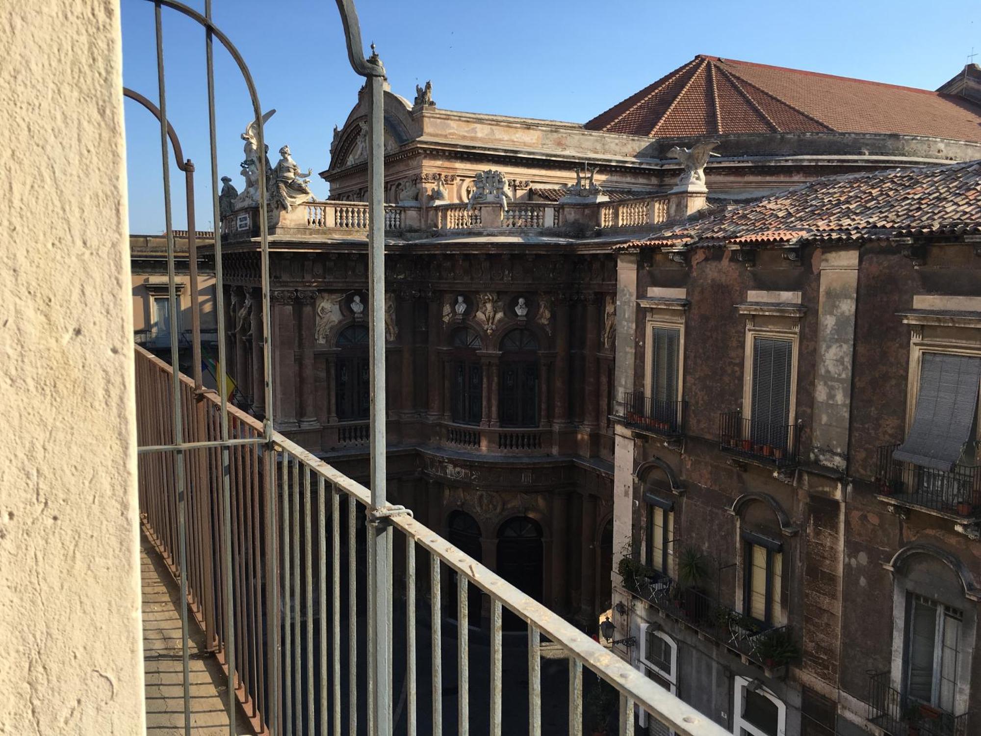 Wonderful Teatro Massimo Bellini Apartman Catania Kültér fotó