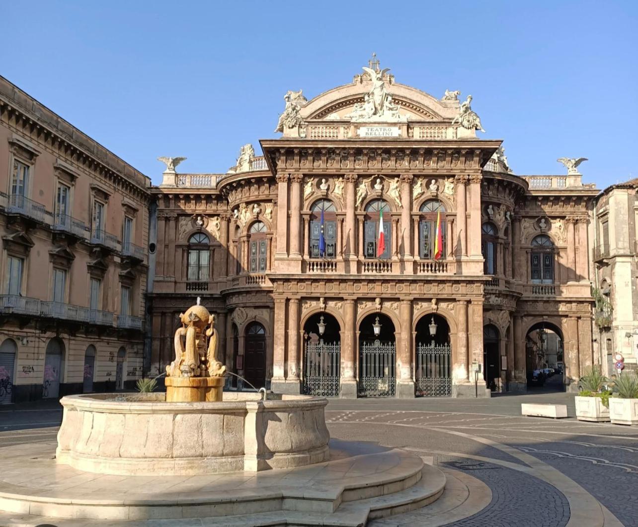 Wonderful Teatro Massimo Bellini Apartman Catania Kültér fotó